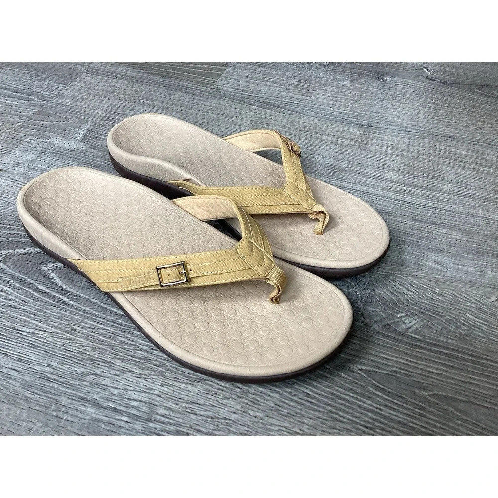 Vionic Patty Yellow Flip Flop Sandals Womens Size 11 TVW5409
